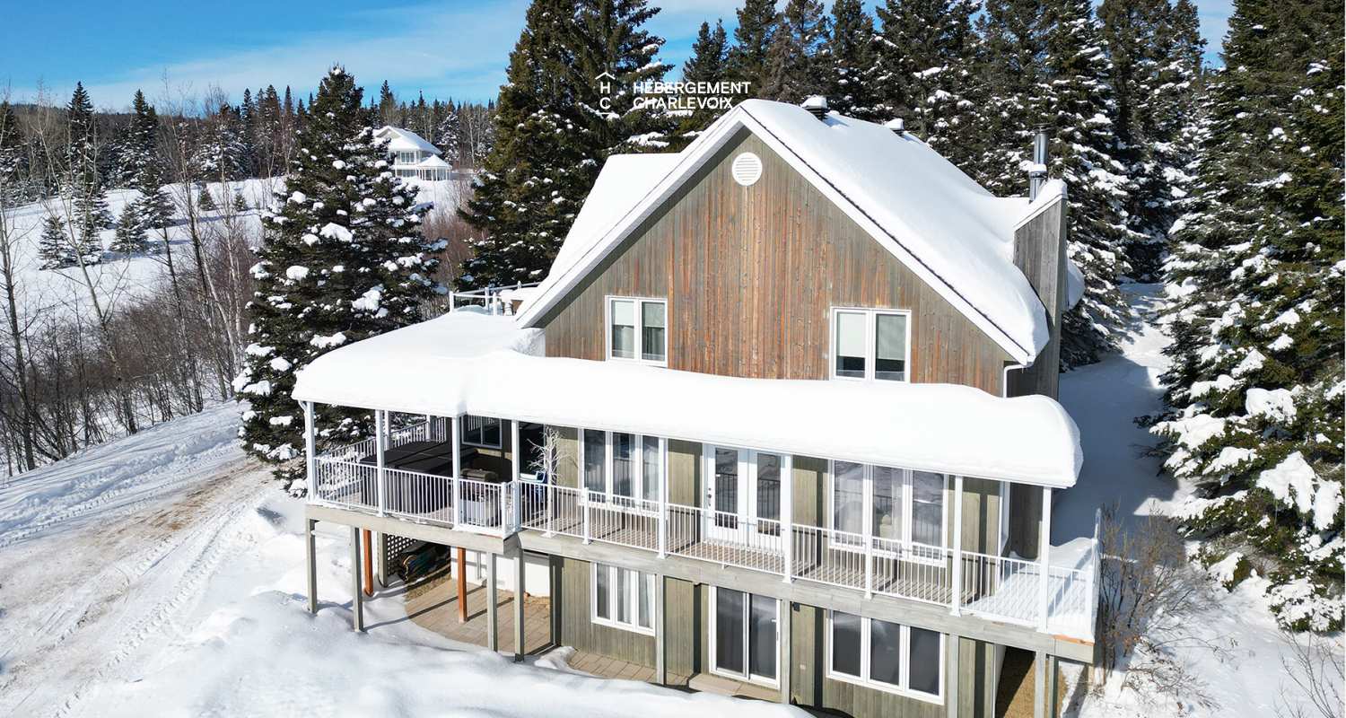 ATM-279 - Inviting Villa with breathaking views: Perfect for gatherings and exploring beautiful Charlevoix!